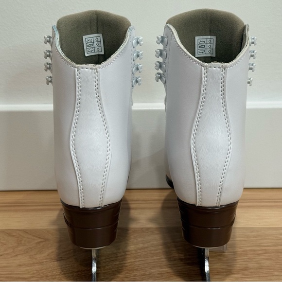 Jackson Ultima Excel JS1290 Ladies Women White Figure Ice Skates Size 4.5 C - Picture 6 of 12